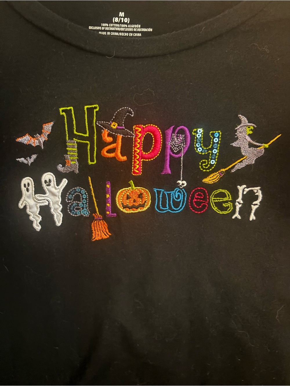 Women’s Black Happy Halloween Graphic Embroidered Long Sleeve Crew Neck Tee M